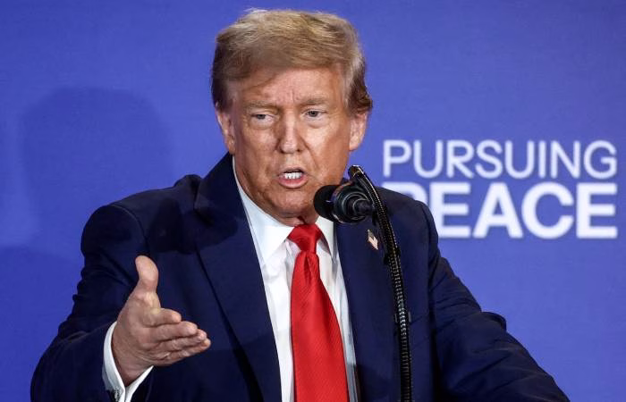 Trump nu vrea noi sancțiuni împotriva Rusiei: Putin este „dur ca naiba” Trump nu vrea noi sancțiuni împotriva Rusiei: Putin este „dur ca naiba”