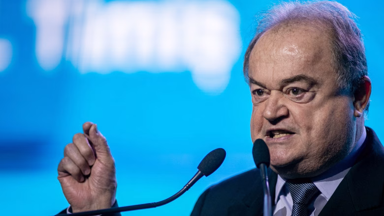 Blaga recunoaște că PNL se prăbușește in sondaje Blaga recunoaște că PNL se prăbușește in sondaje