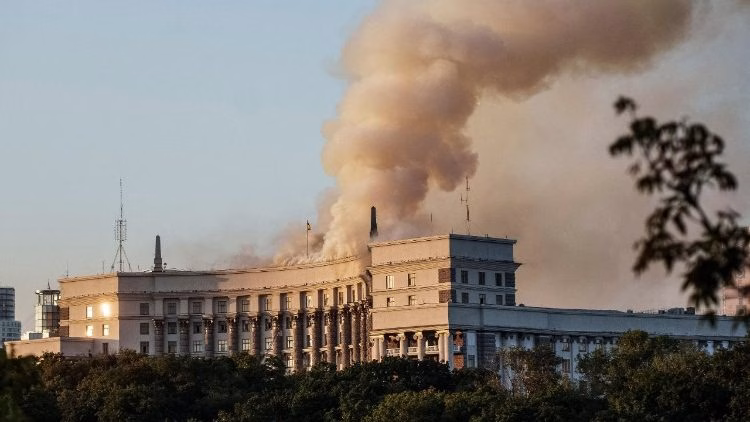 Premierul ucrainean către locuitorii din Kiev: Plecați înainte de venirea iernii Premierul ucrainean către locuitorii din Kiev: Plecați înainte de venirea iernii