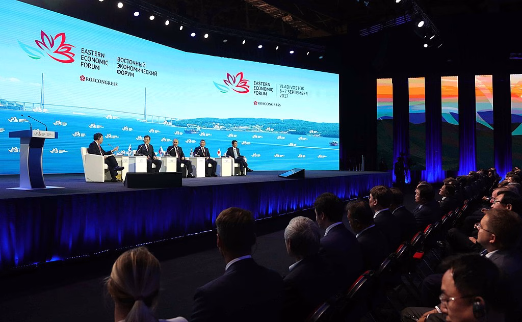 Cum au venit pe șest investitorii occidentali pe Insula Russki Cum au venit pe șest investitorii occidentali pe Insula Russki
