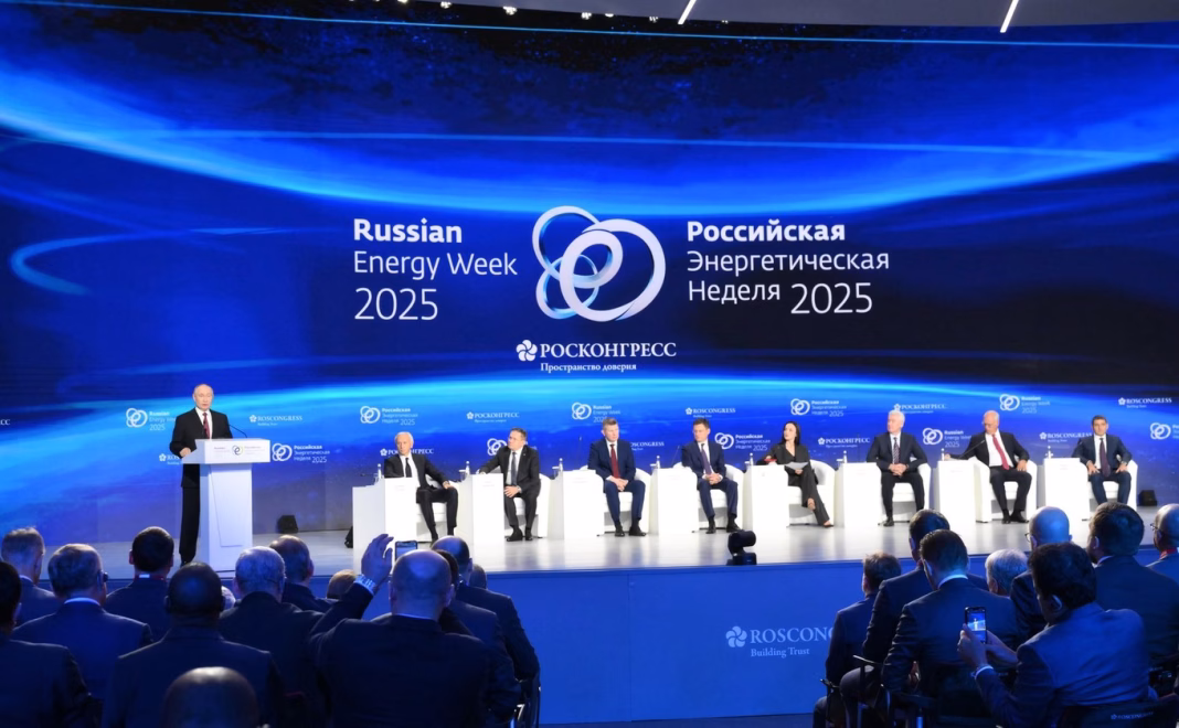 Putin: Țările europene, după ce au abandonat resursele energetice rusești, s-au confruntat cu un declin al producției industriale, o scădere a competitivității și o creștere a prețurilor Putin: Țările europene, după ce au abandonat resursele energetice rusești, s-au confruntat cu un declin al producției industriale, o scădere a competitivității și o creștere a prețurilor