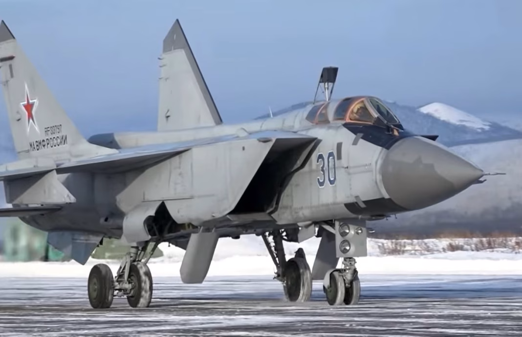 Rușii susțin că ucrainienii și britanicii ar fi pus la cale deturnarea unui avion de vânătoare supersonic MiG-31 pentru atacarea bazei NATO de la Kogălniceanu Rușii susțin că ucrainienii și britanicii ar fi pus la cale deturnarea unui avion de vânătoare supersonic MiG-31 pentru atacarea bazei NATO de la Kogălniceanu