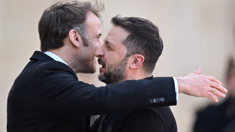 Macron apară corupția din Ucraina. ROMÂNIEI ÎI DĂ LECȚII Macron apară corupția din Ucraina. ROMÂNIEI ÎI DĂ LECȚII