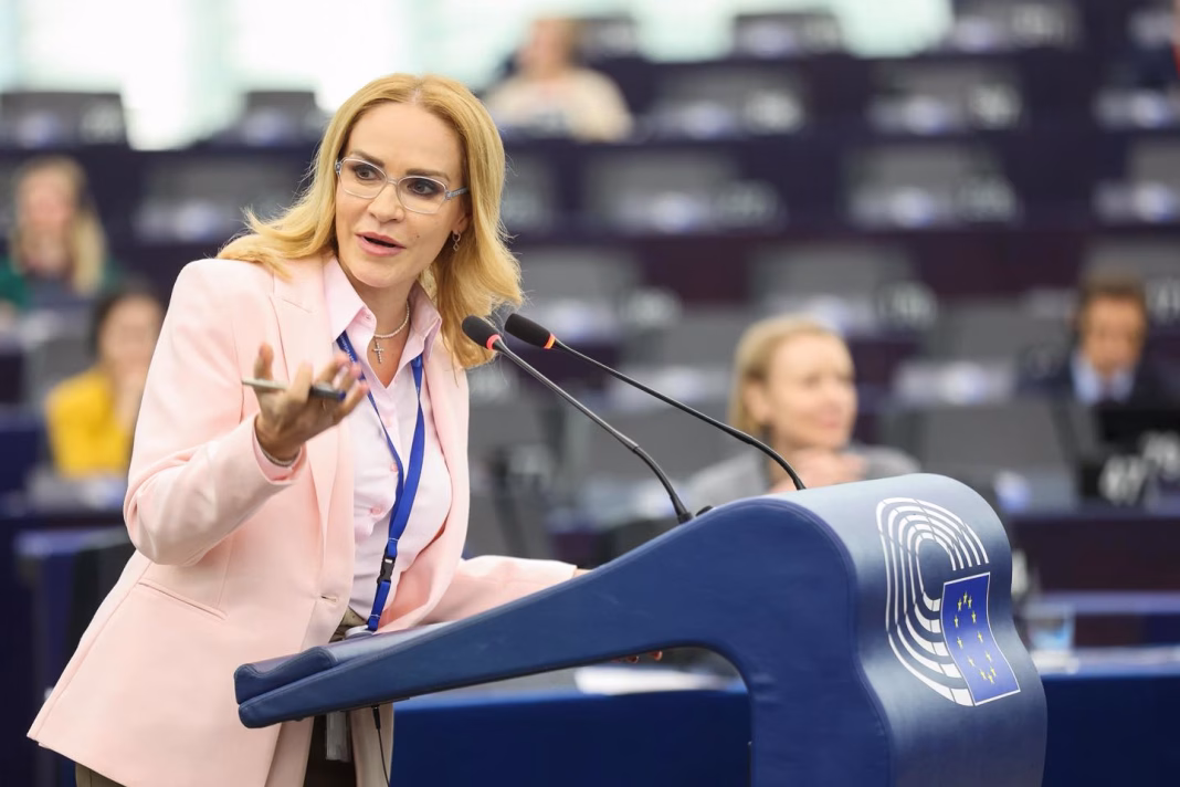 Firea: În ultimele ore s-au spus multe lucruri FALSE despre votul din Parlamentul European privind protecția copiilor în mediul online Firea: În ultimele ore s-au spus multe lucruri FALSE despre votul din Parlamentul European privind protecția copiilor în mediul online