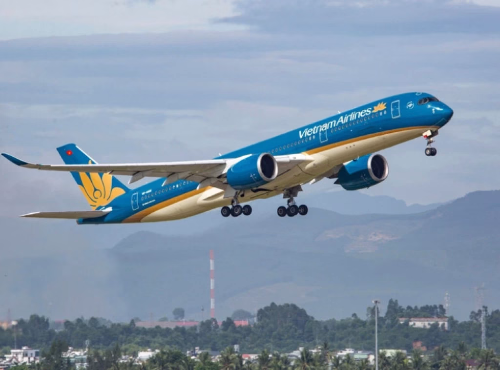 Cum „se face” o vizită in SUA: Vietnamul a cumpărat 100 de avioane Boeing Cum „se face” o vizită in SUA: Vietnamul a cumpărat 100 de avioane Boeing