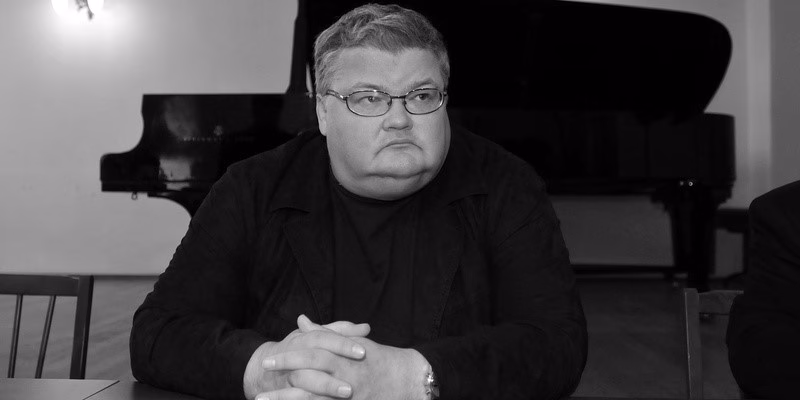 Dirijorul Orchestrei Simfonice din Sankt Petersburg a decedat la bordul cursei Sankt Petersburg-Istanbul, nevoită să aterizeze de urgență la București Dirijorul Orchestrei Simfonice din Sankt Petersburg a decedat la bordul cursei Sankt Petersburg-Istanbul, nevoită să aterizeze de urgență la București