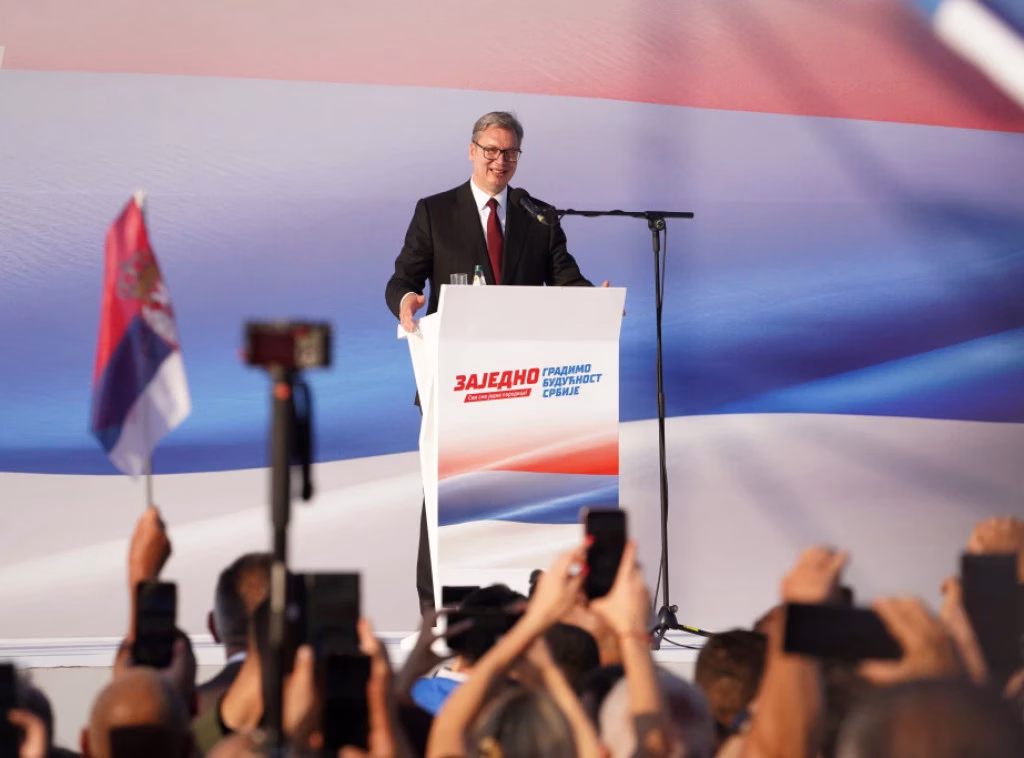 Vučić: Dacă vom câștiga alegerile, nicio ambasadă străină sau altcineva nu va fura această victorie Vučić: Dacă vom câștiga alegerile, nicio ambasadă străină sau altcineva nu va fura această victorie