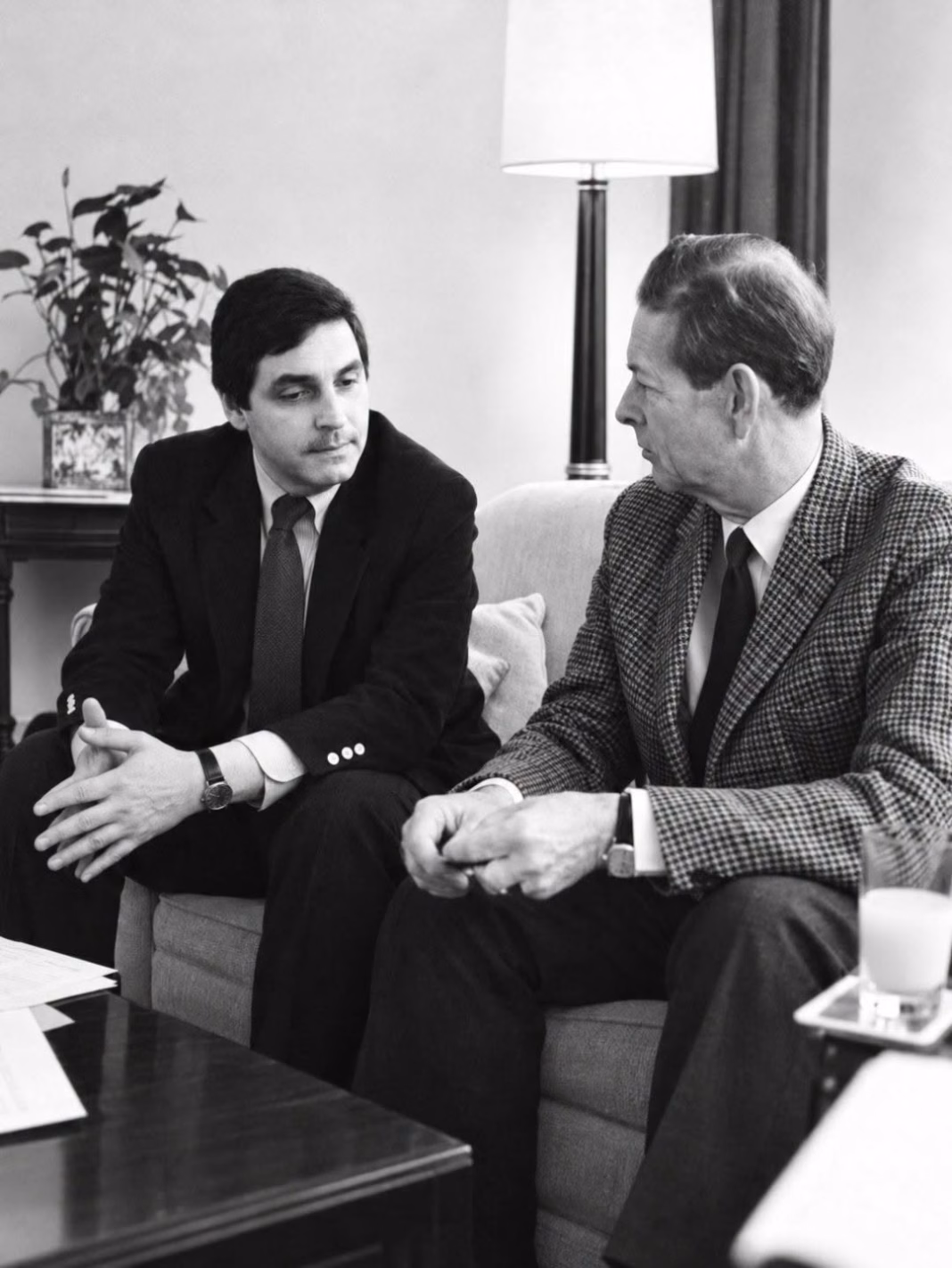 La dispariția unui prinț, un OM briliant CONTROVERSA ZILEI DE ANDREI BĂDIN La dispariția unui prinț, un OM briliant CONTROVERSA ZILEI DE ANDREI BĂDIN